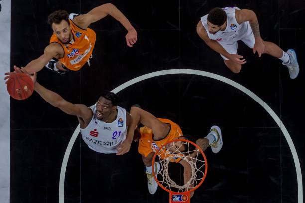 如何在关键 如何在关键