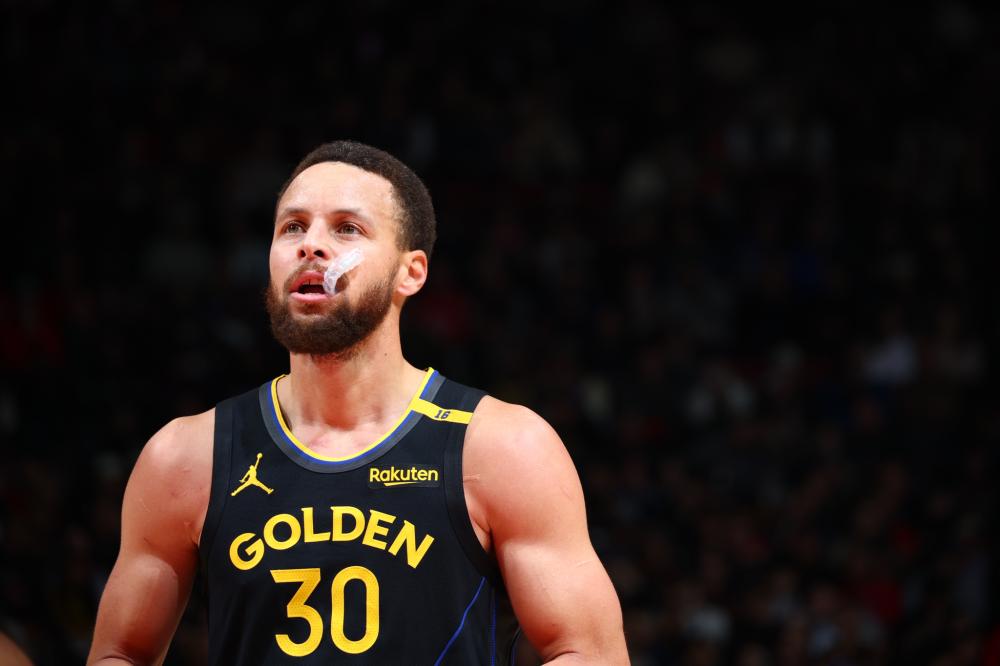 并适配新闻 并适配新闻